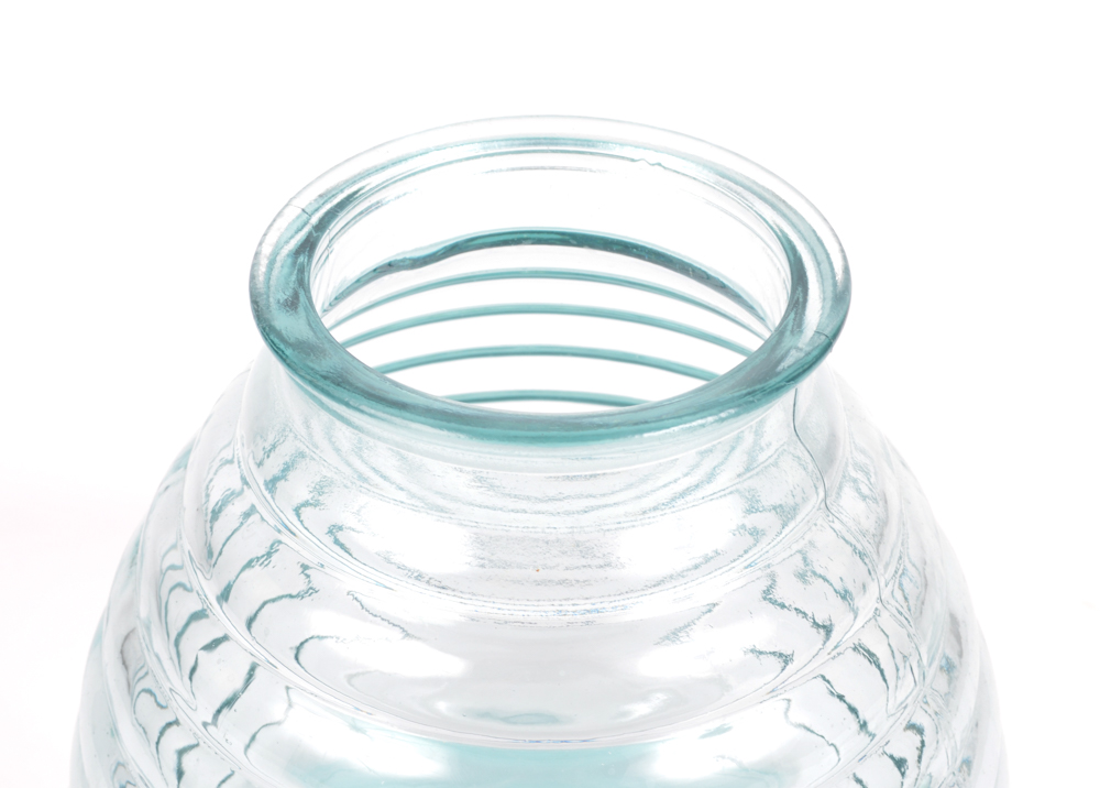 Bee-Hive Style Beverage Dispenser