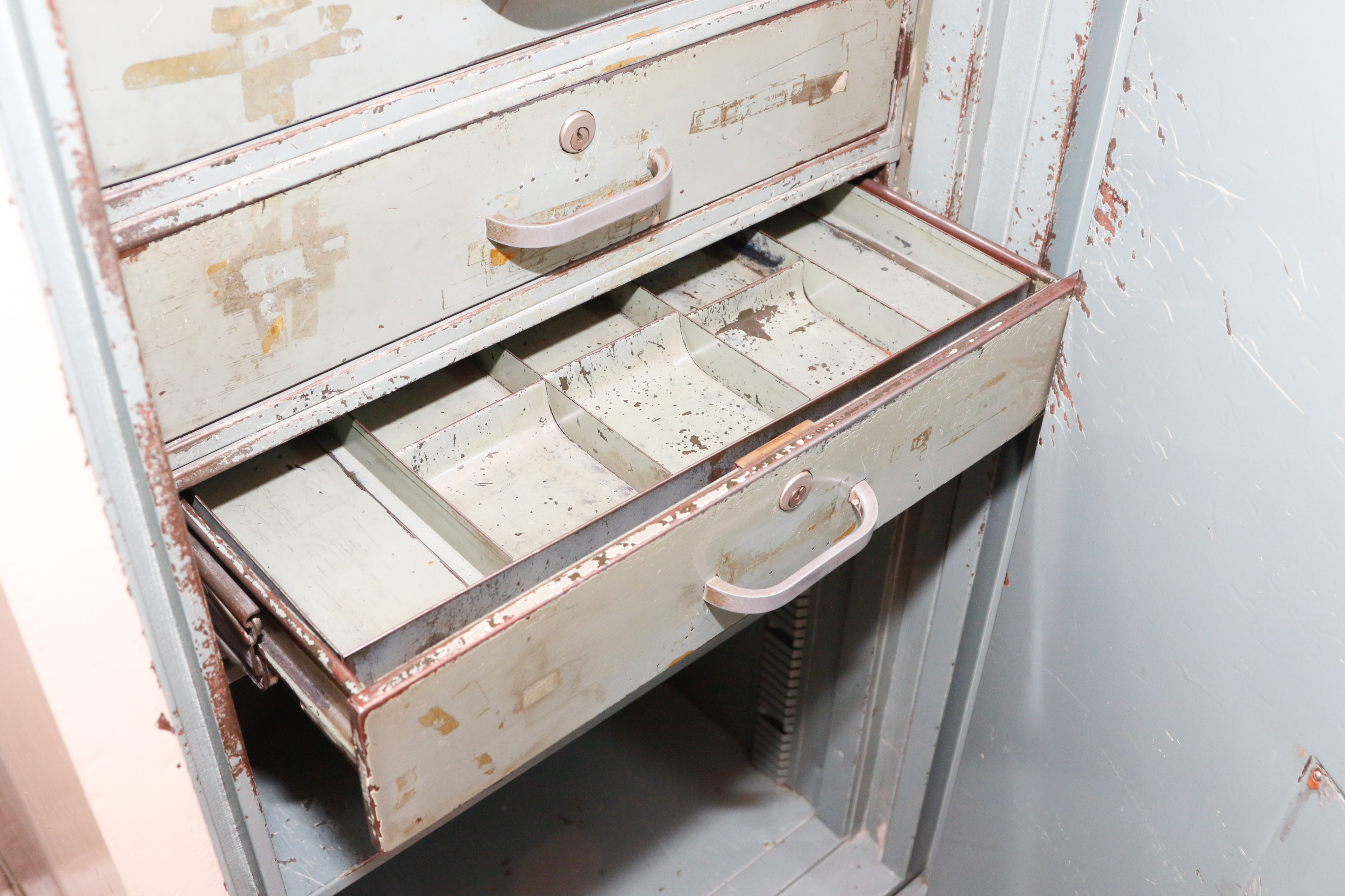 The Safe Cabinet by Remington Rand