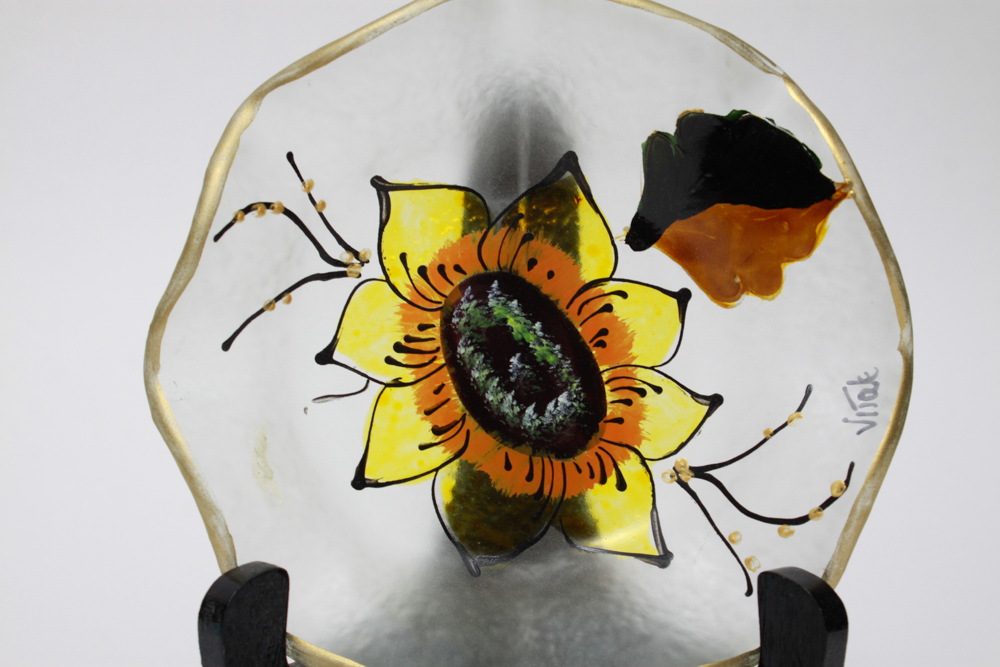 Assorted Fine Glass Décor