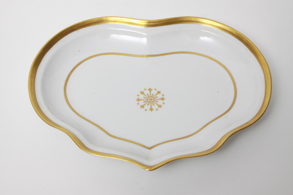 Assorted Décor Including Lenox and Deruta