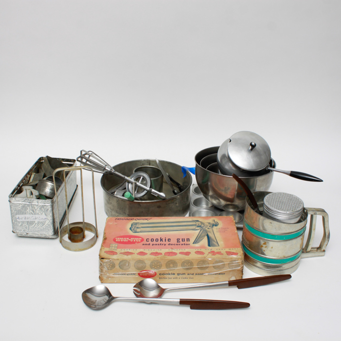 Collection of Mid-Century Modern Kitchen Wares