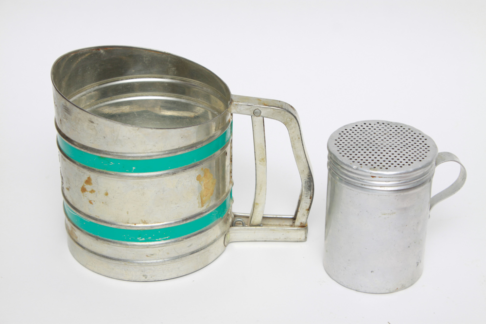 Collection of Mid-Century Modern Kitchen Wares