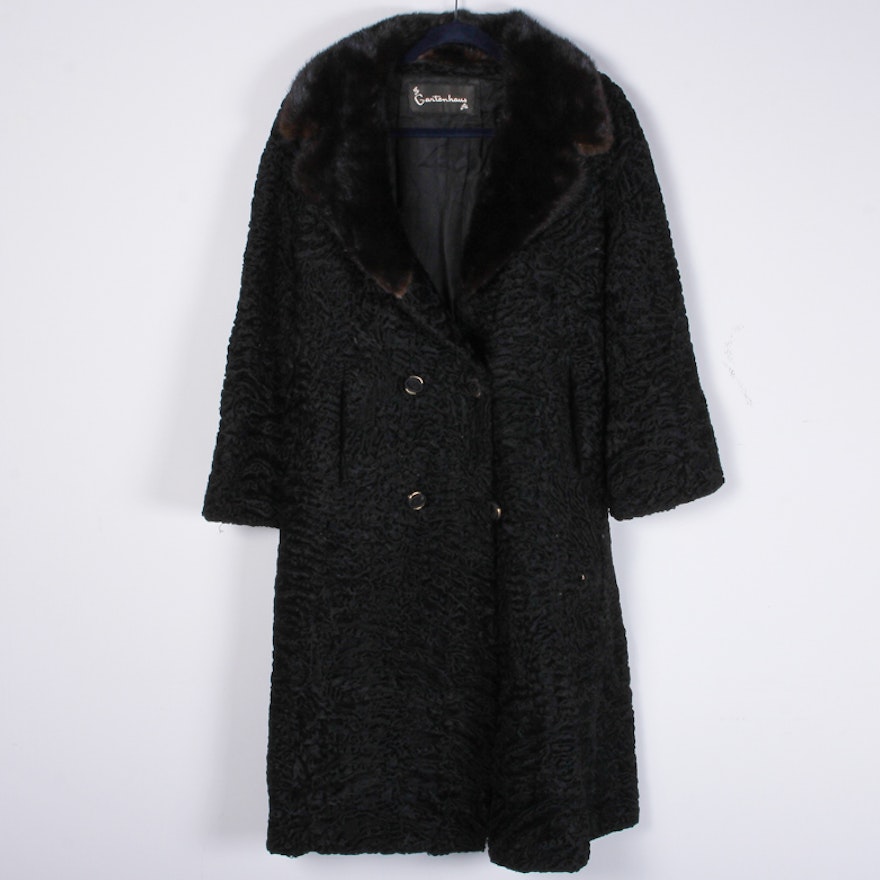 Gartenhaus Lamb Fur Coat with Mink Collar