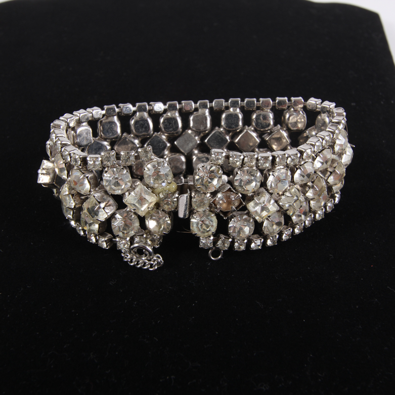 Vintage Costume Jewelry Bracelet