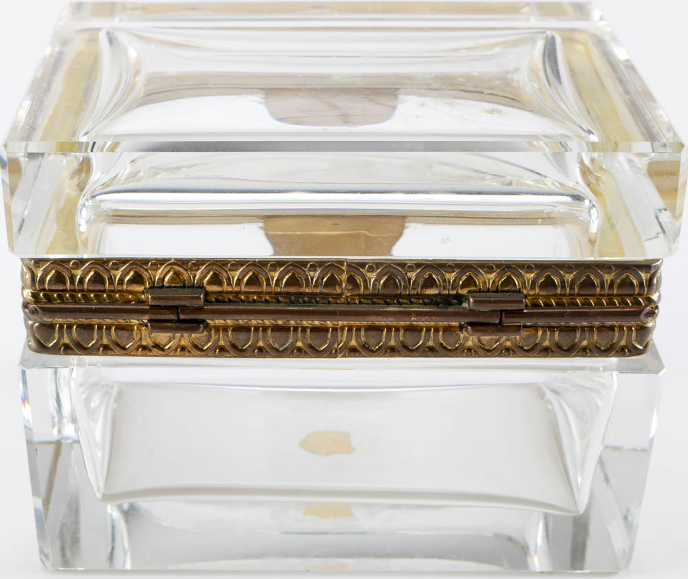 Glass Box and Ash Tray