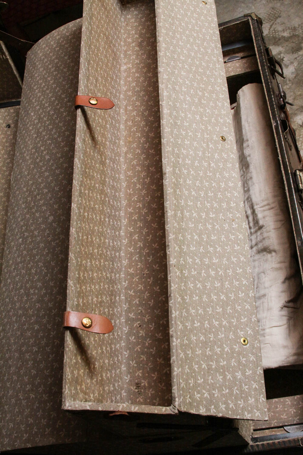 Antique H.W. Rountree & Bro. Leather Steamer Trunk