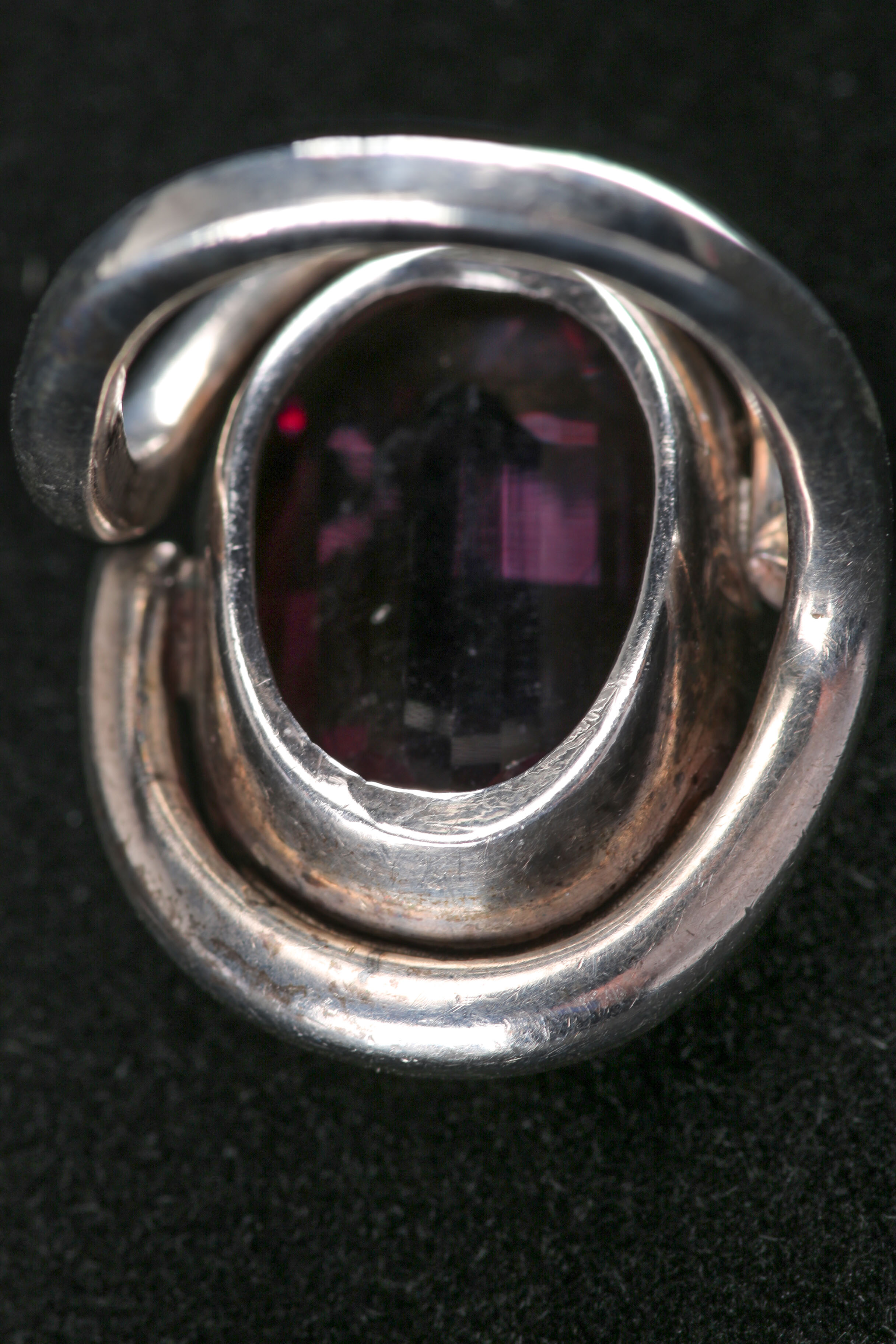 Assortment of 900 Silver and Color Change Sapphire Rings