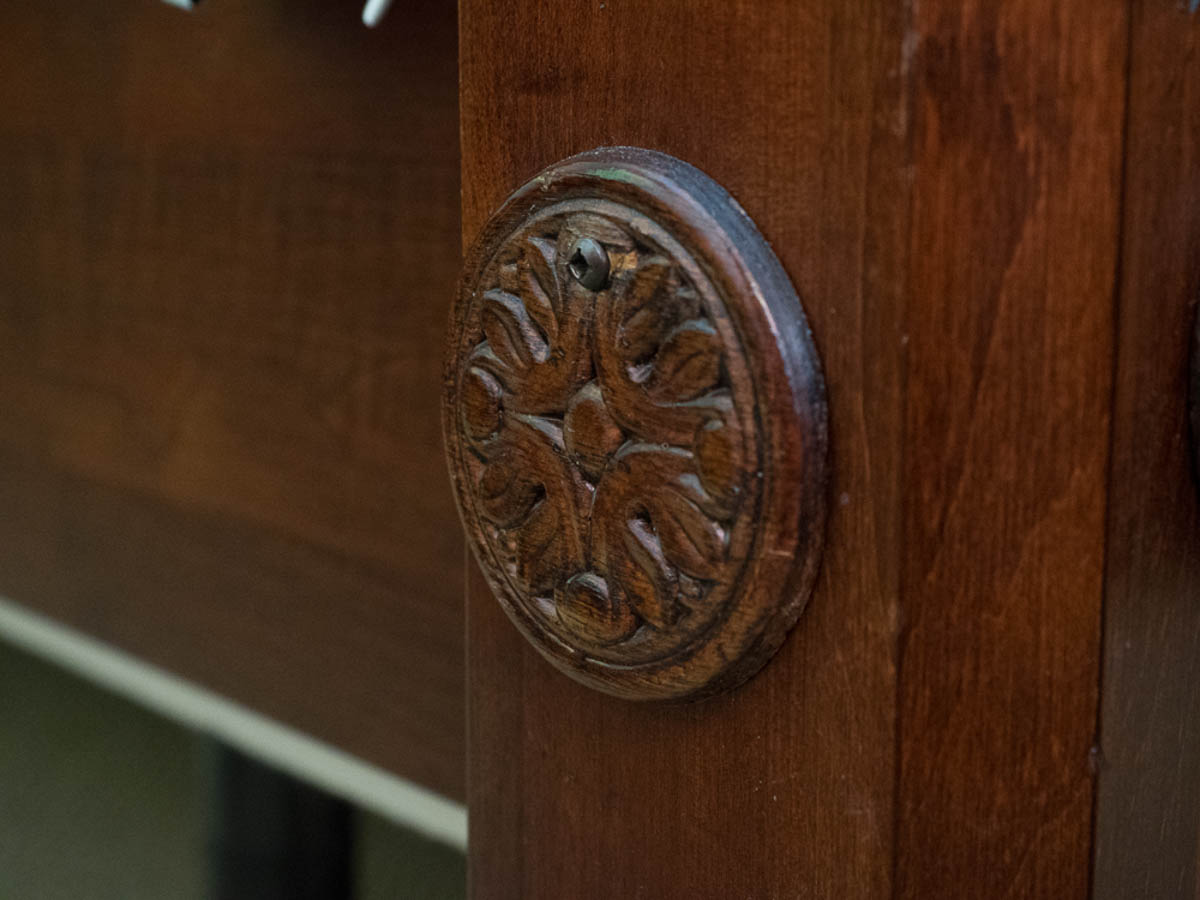 Four Poster King Bed