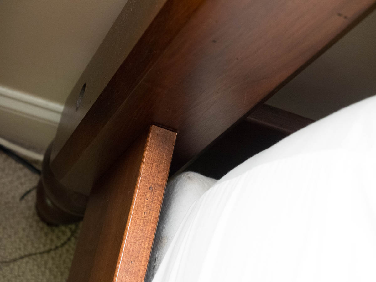 Four Poster King Bed