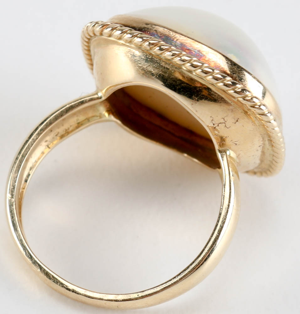 Assortment of Faux Pearl and Enamel Jewelry