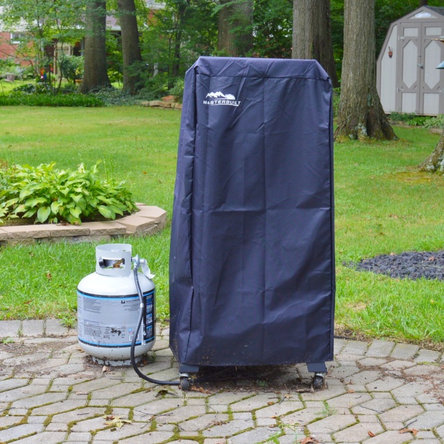 MasterBuilt Gas Smoker