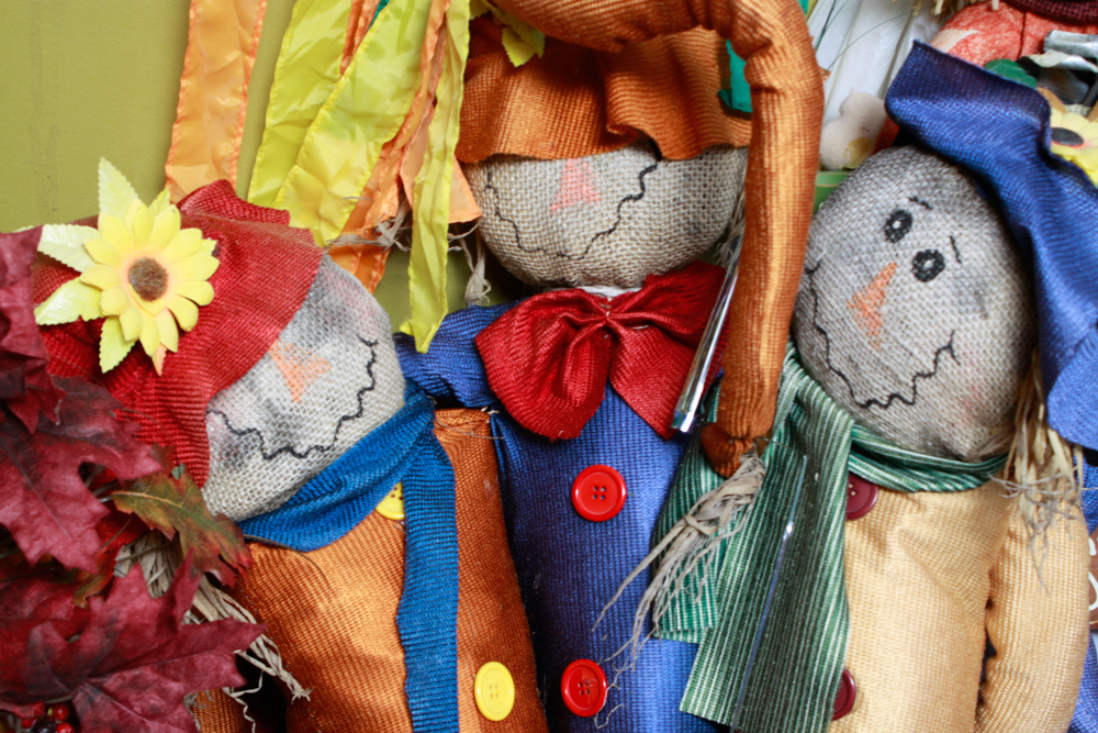 Assorted Halloween and Autumn Décor