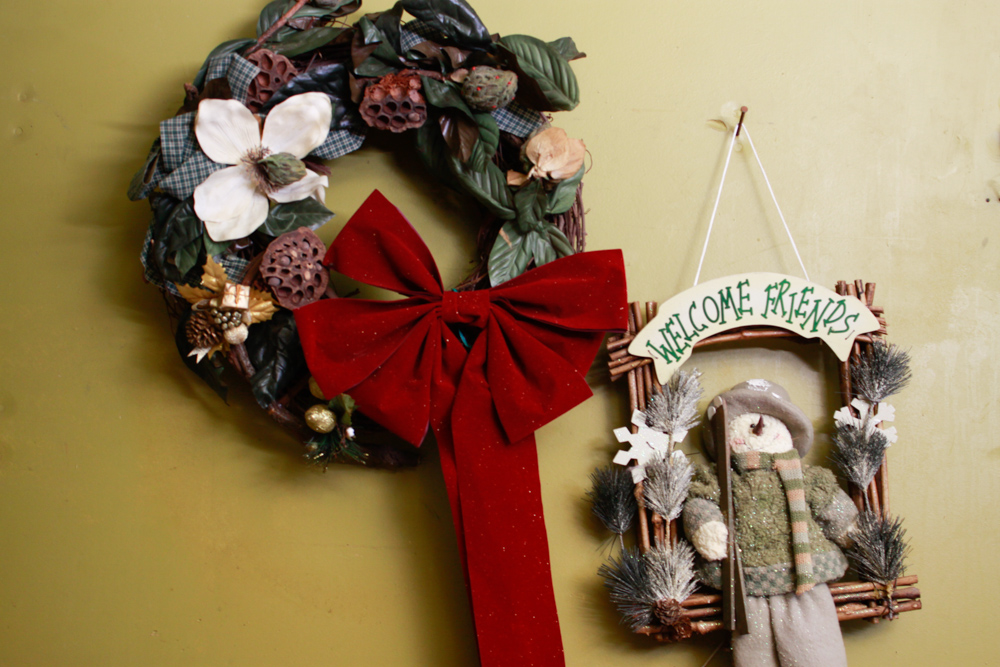 Assorted Christmas Décor