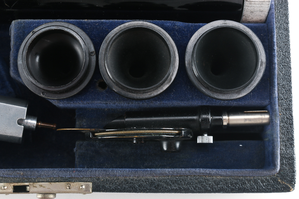 Vintage Bausch & Lomb Otoscope/Ophthalmoscope in Case