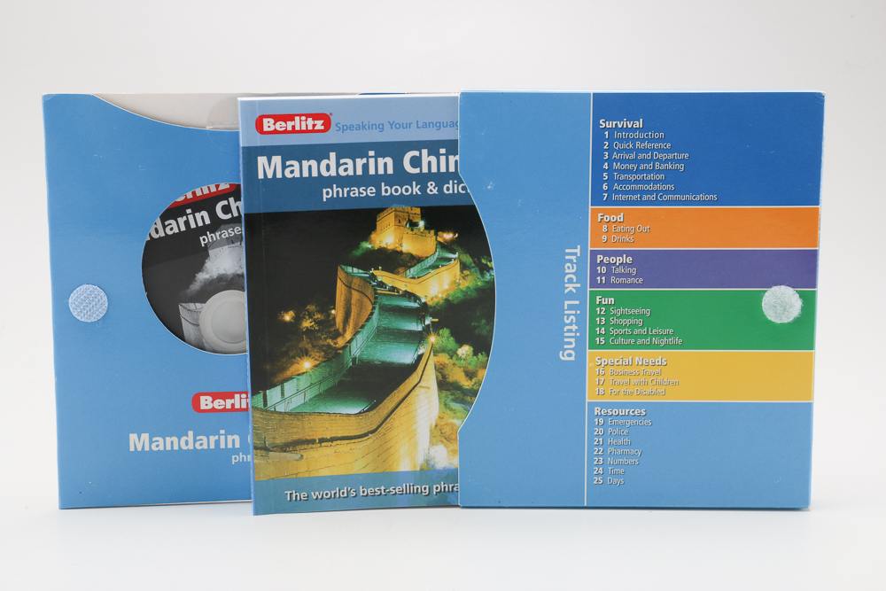 Berlitz Mandarin Chinese Phrase Book and CD
