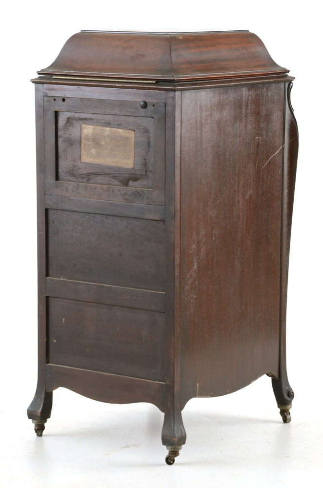 1916 Victor "Victrola"  Record Player