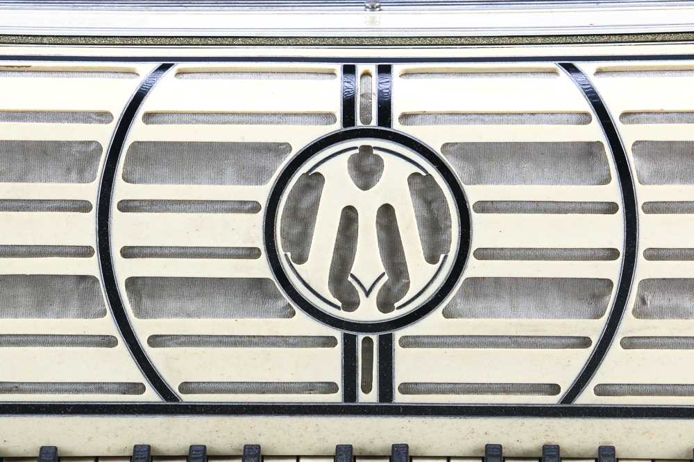 Wurlitzer 120 Bass Piano Accordion and Hardcase