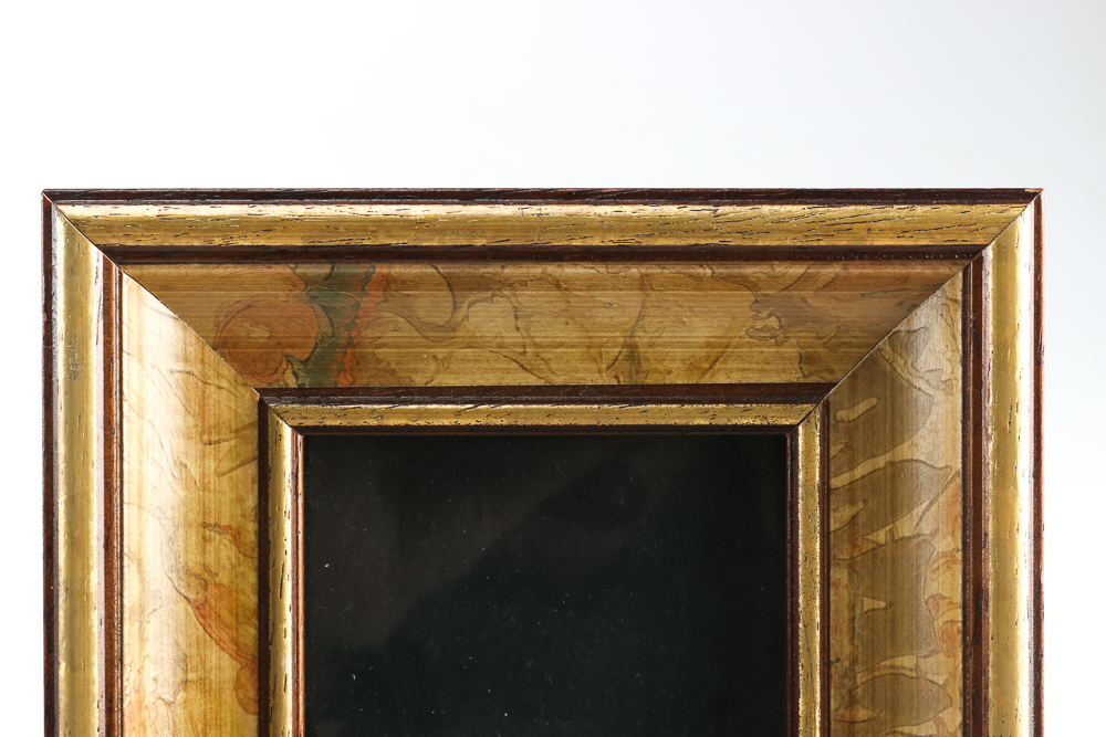 Assortment of Gold Tone Frames