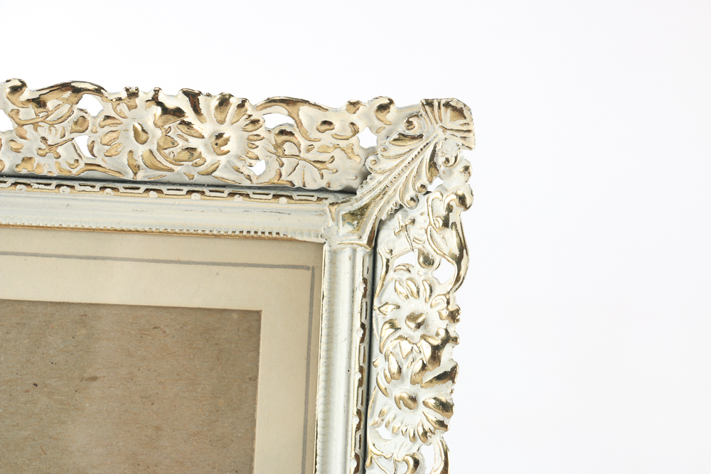 Assortment of Gold Tone Frames