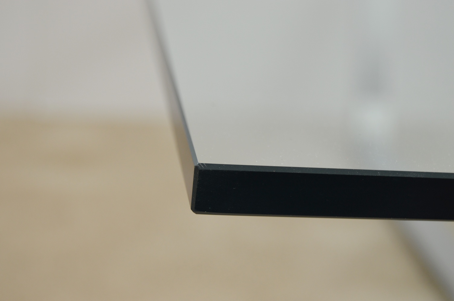 Mid Century Modern DIA Milo Baughman Glass-Topped Cocktail Table