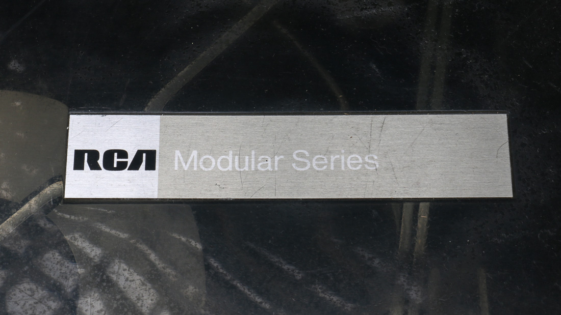 RCA Modular Series 8-Track Record Player