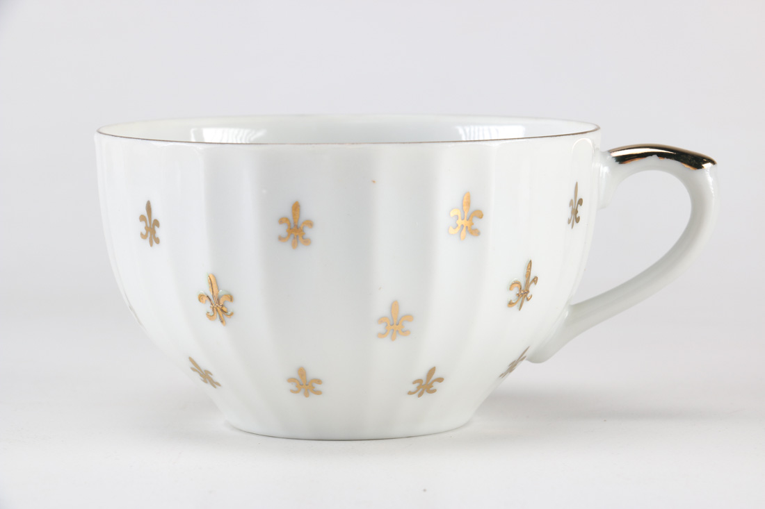 Lefton China Fleur De Lis Snack Plate and Cup Set