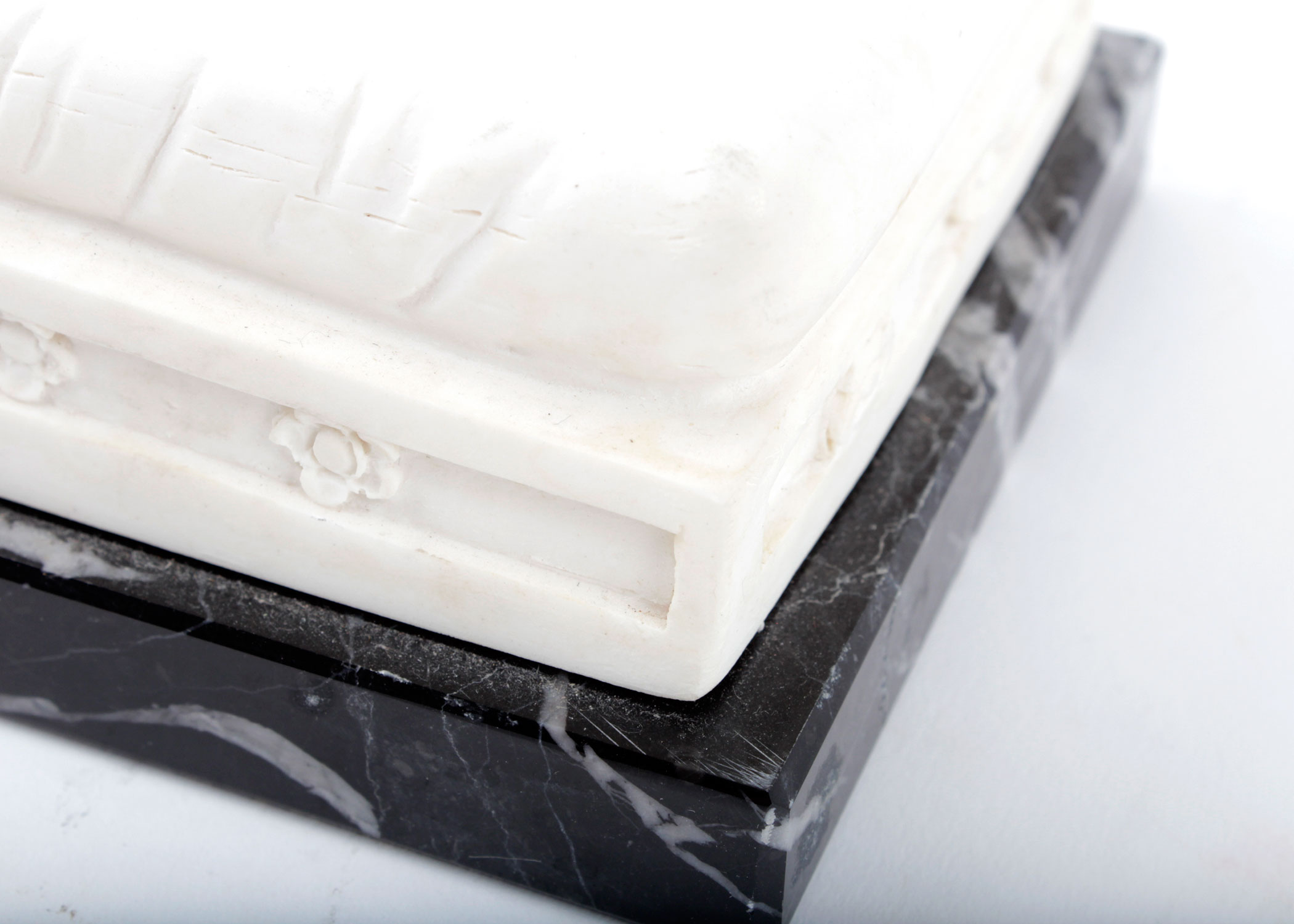 A.Santini Resin Sculpture After Canova's " Pauline Bonaparte as Venus Victrix"