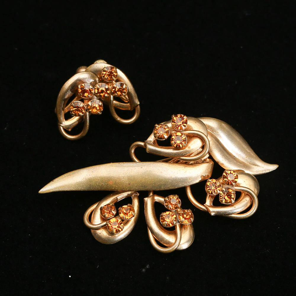 Vintage Retro Modern Brooch and Earring Set