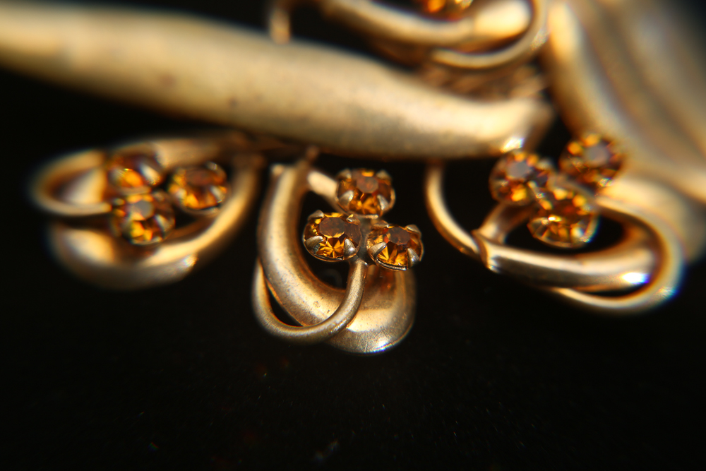 Vintage Retro Modern Brooch and Earring Set