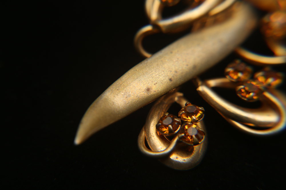 Vintage Retro Modern Brooch and Earring Set