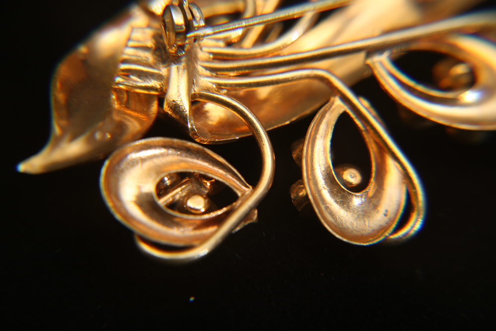 Vintage Retro Modern Brooch and Earring Set