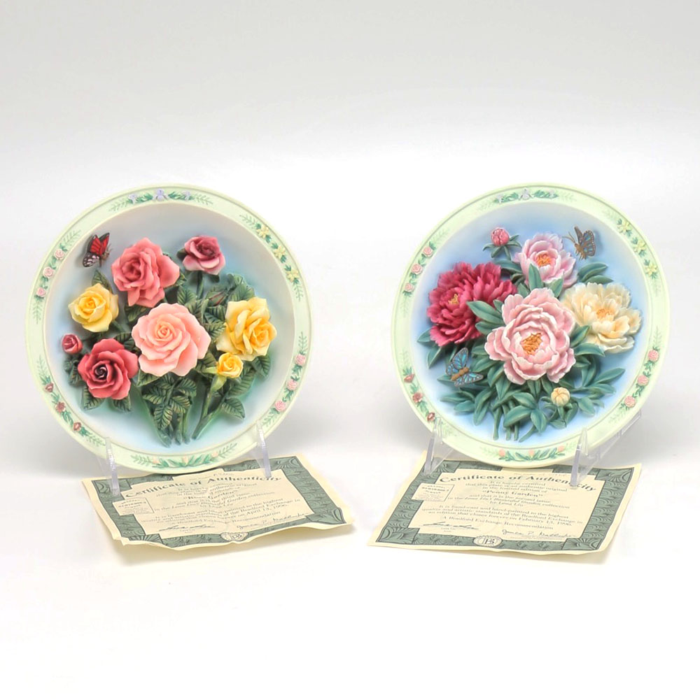 Lena Liu's Beautiful Gardens Plates