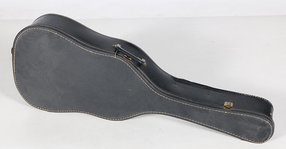 Yamaha G-55A Classical Guitar and Case