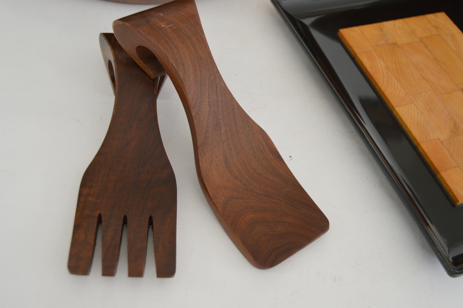 Mid Century Walnut and Myrtlewood Salad Bowls, Couroc Tray