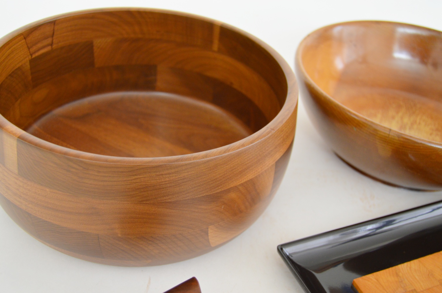 Mid Century Walnut and Myrtlewood Salad Bowls, Couroc Tray