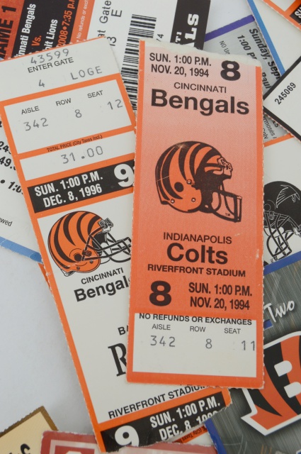 Bengals Gear Including Starter Jacket, Munoz Signature, Crock Pot