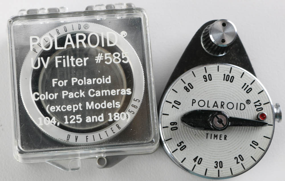 Polaroid Automatic 100 Land Camera