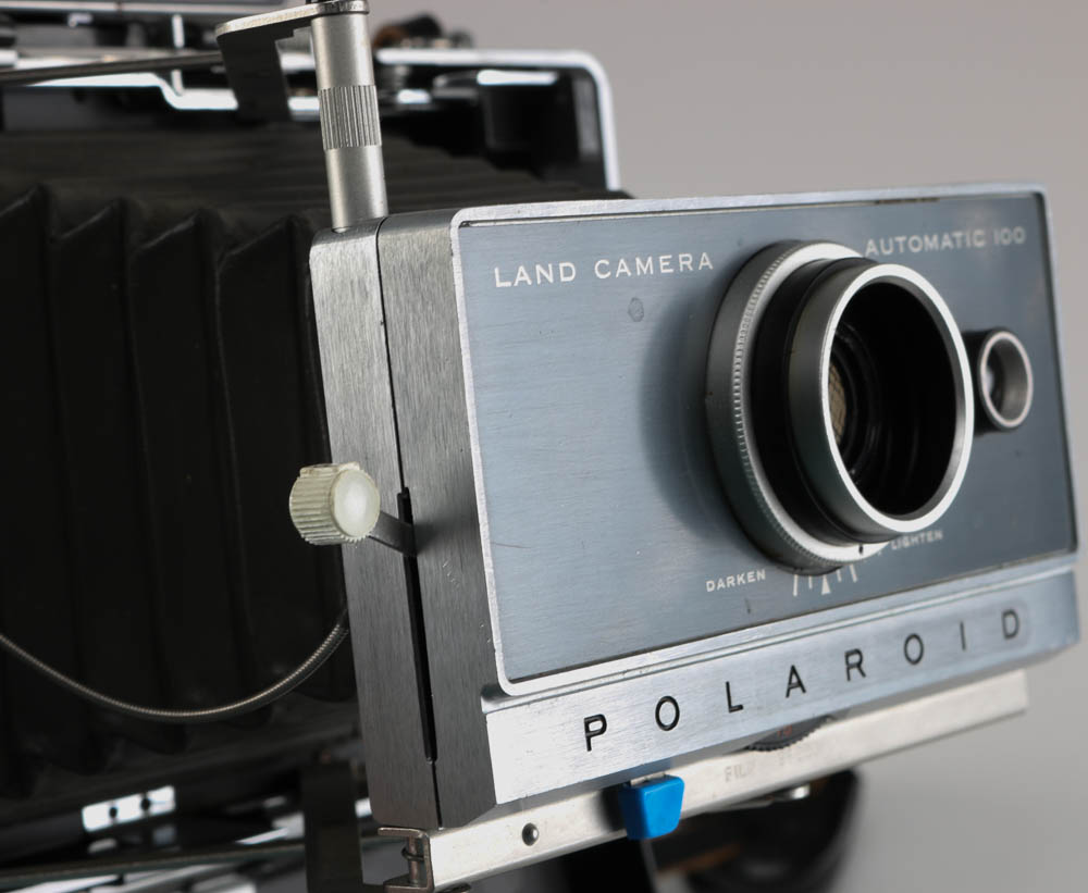 Polaroid Automatic 100 Land Camera