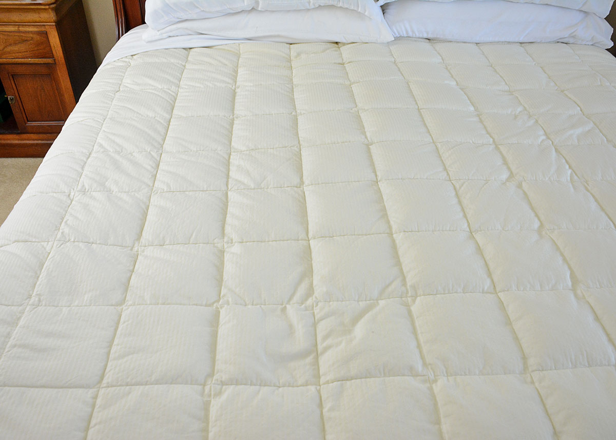 King Size Mahogany Sleigh Bed