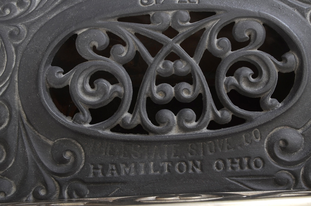 Estate Stove Company No.18 Cast Iron Parlor Stove