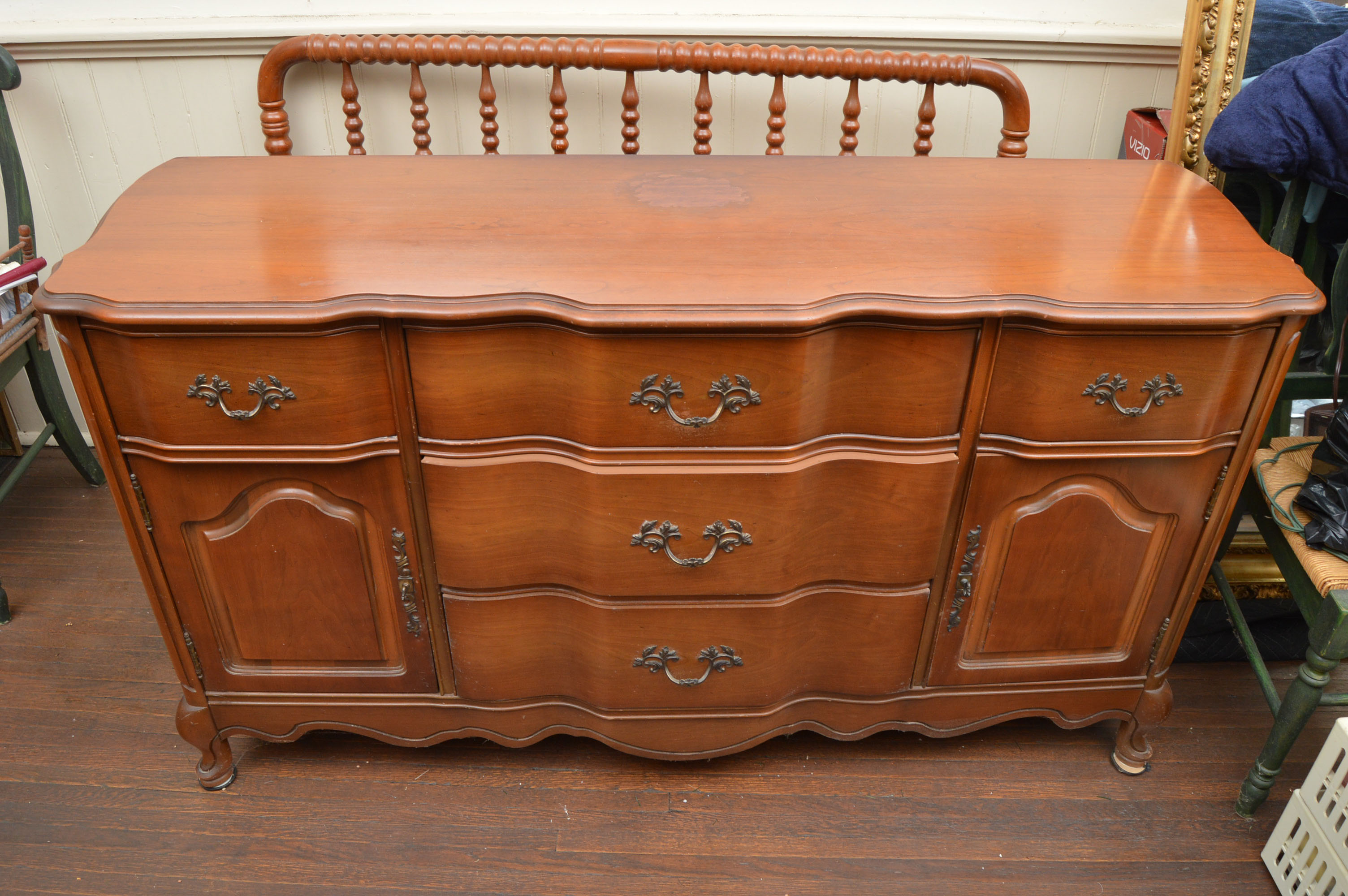 Bassett Furniture French Provincial Style Buffet