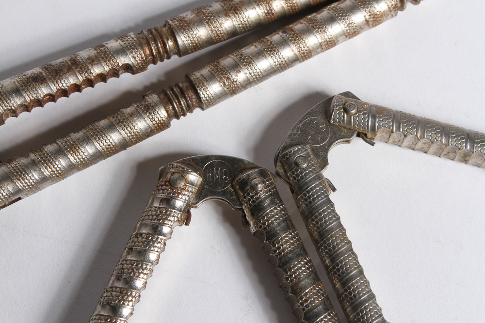 Nutcracker Tool Set and Plant Coaster Set