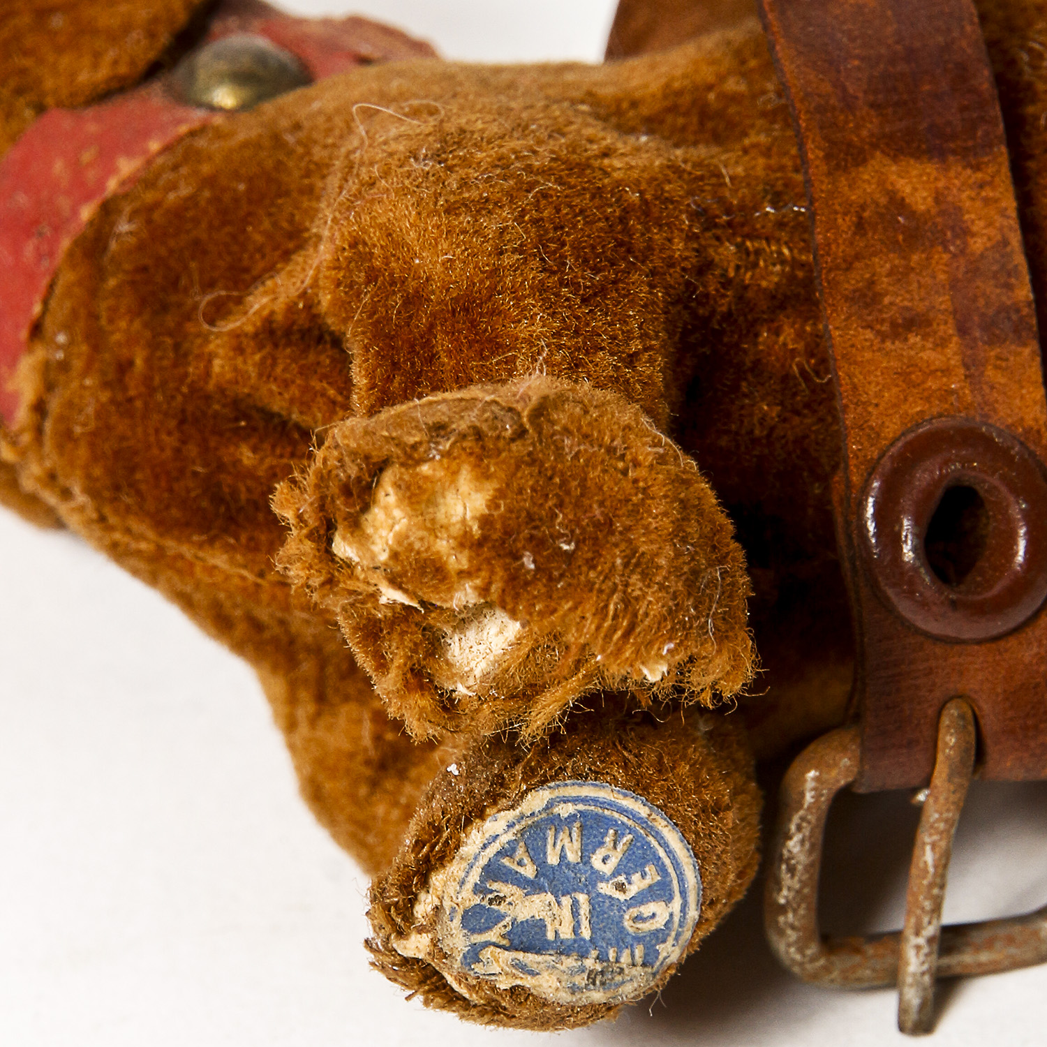 Chaise Lounge Jewelry Box and Vintage Dauschaund