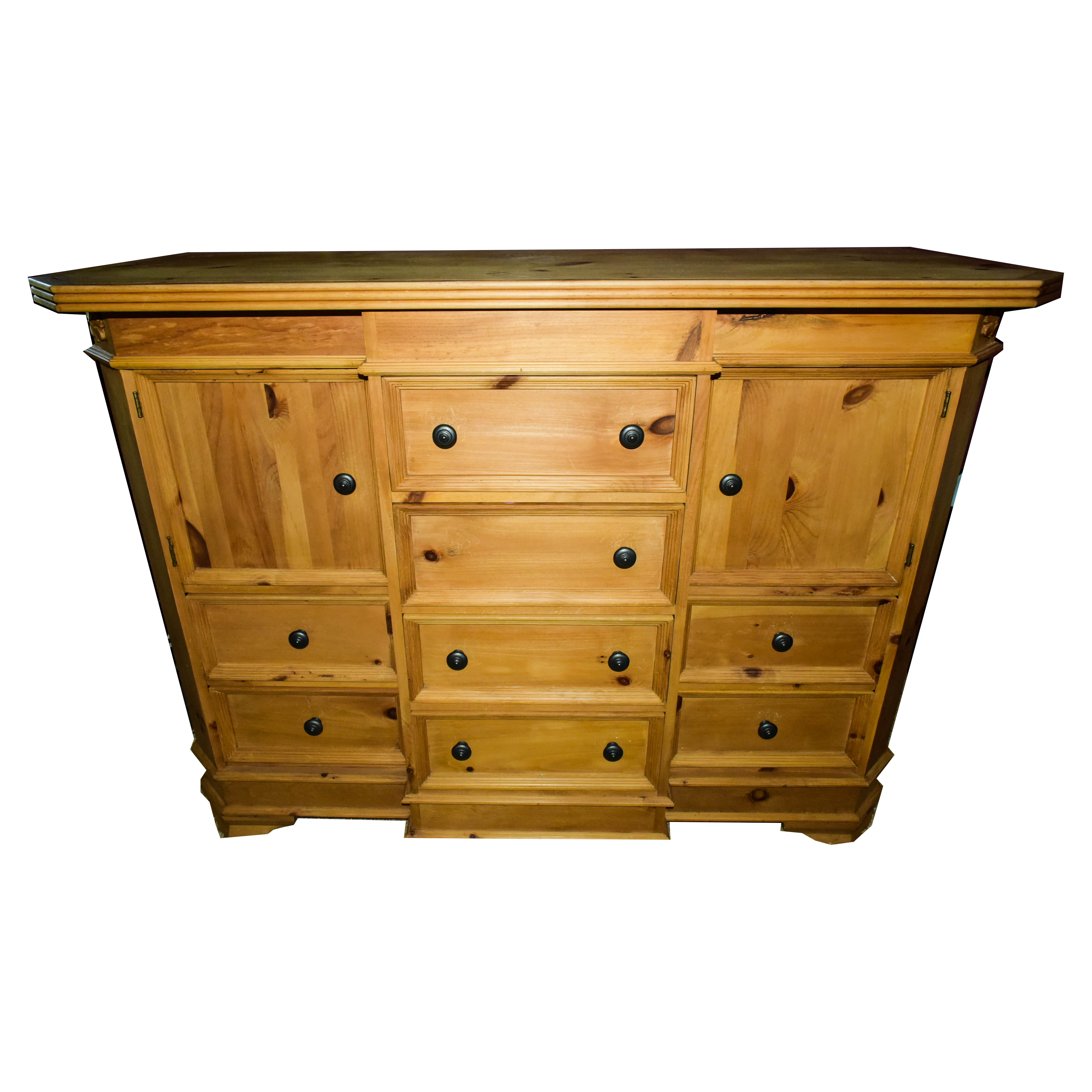 Pine Chest of Drawers
