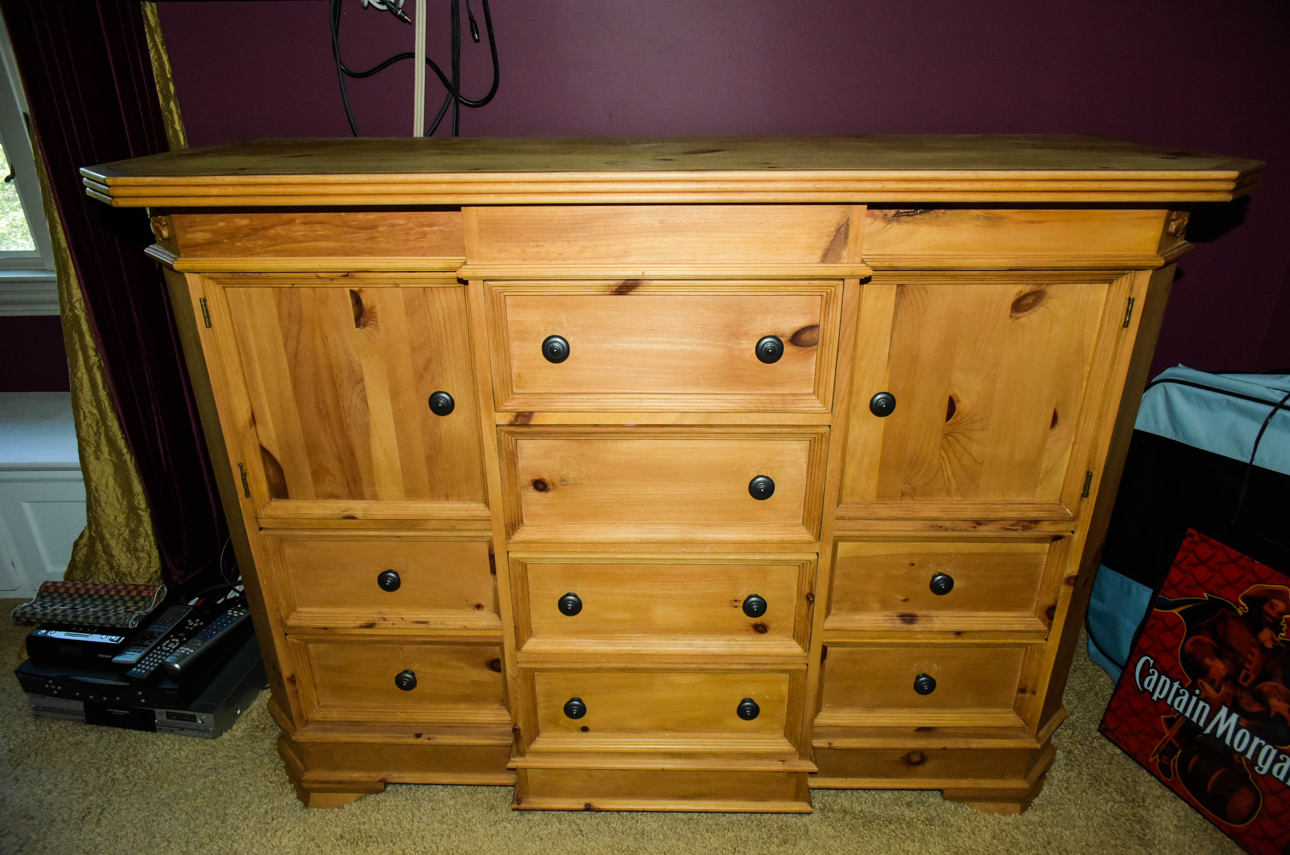 Pine Chest of Drawers
