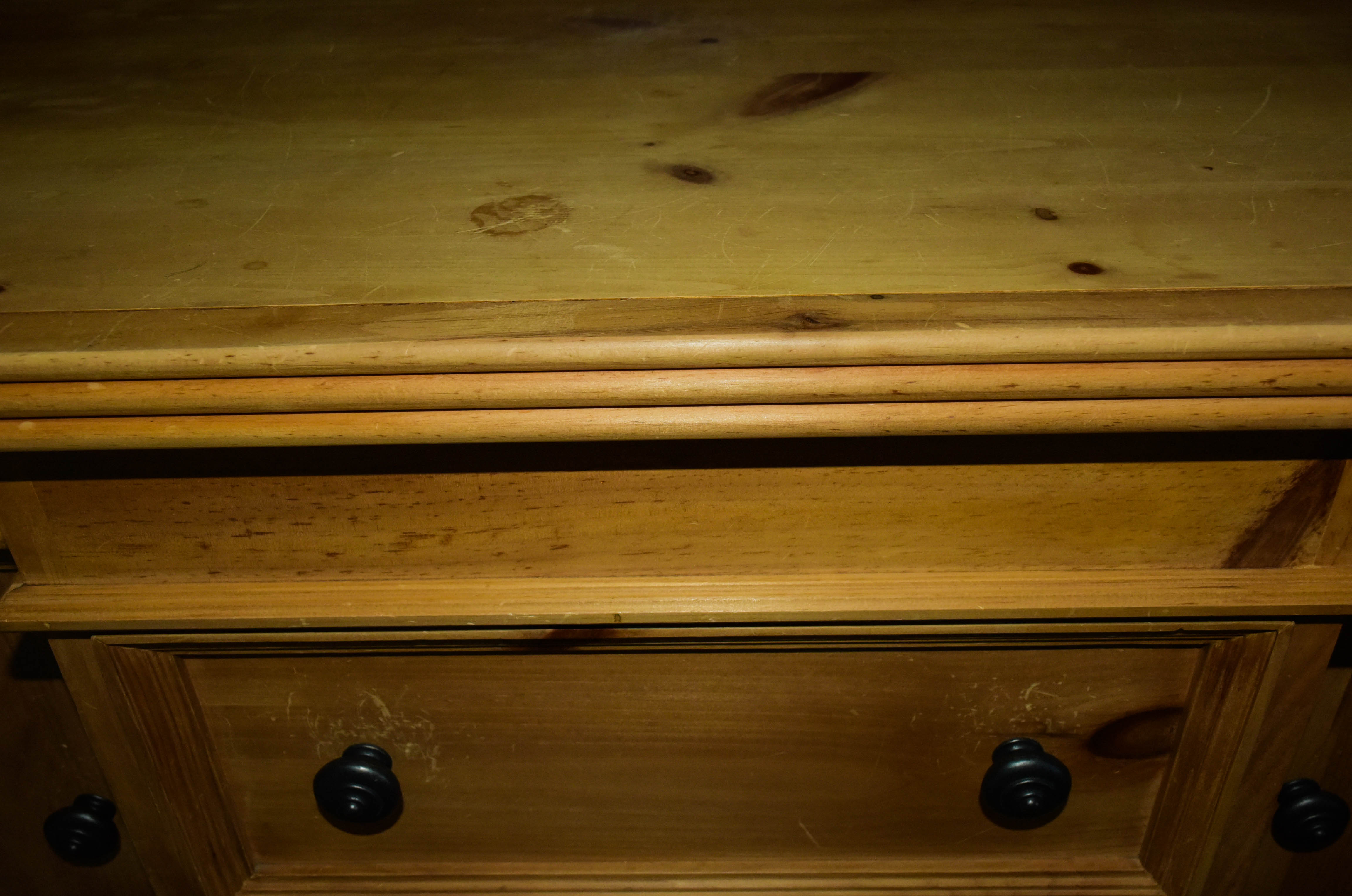 Pine Chest of Drawers