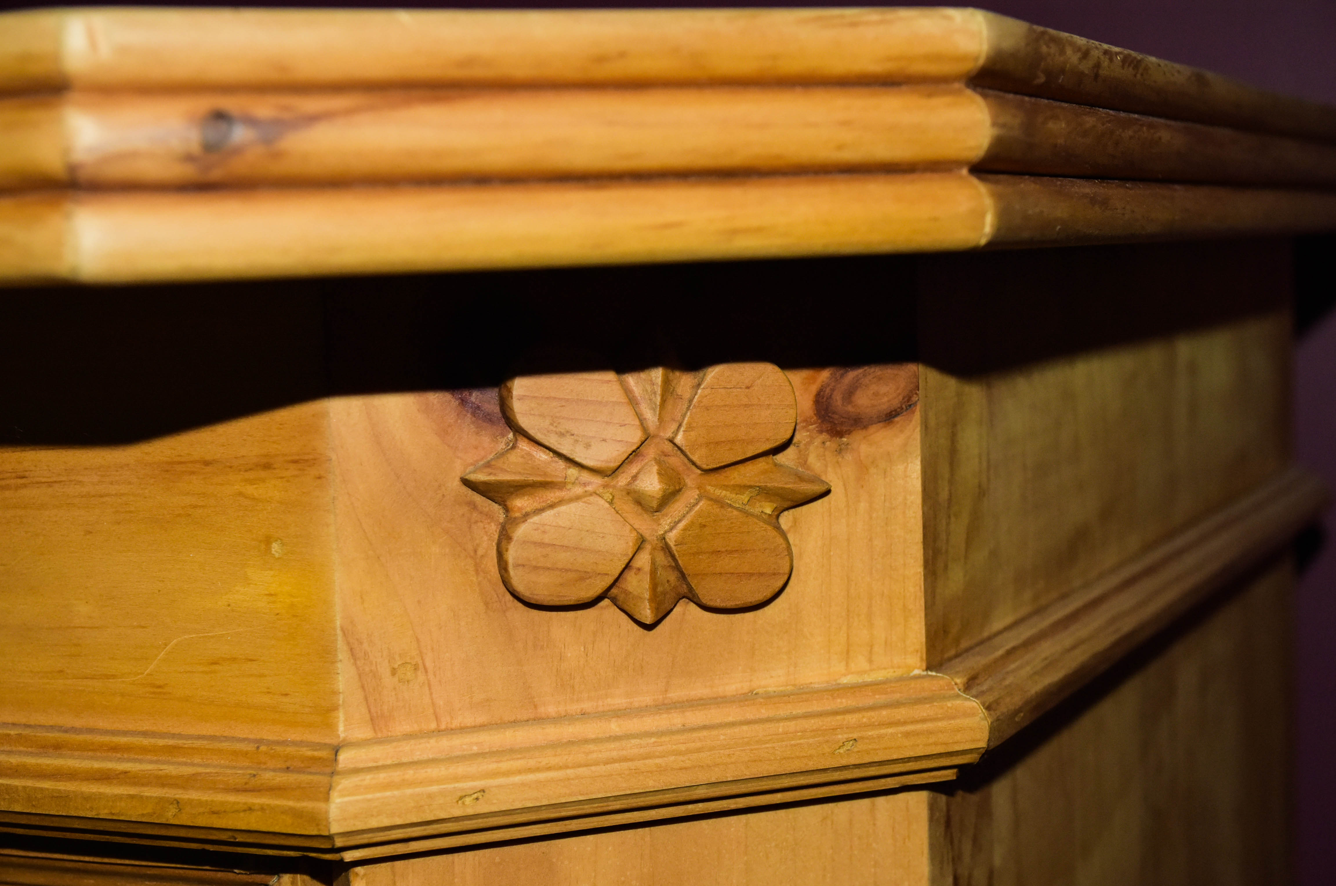 Pine Chest of Drawers
