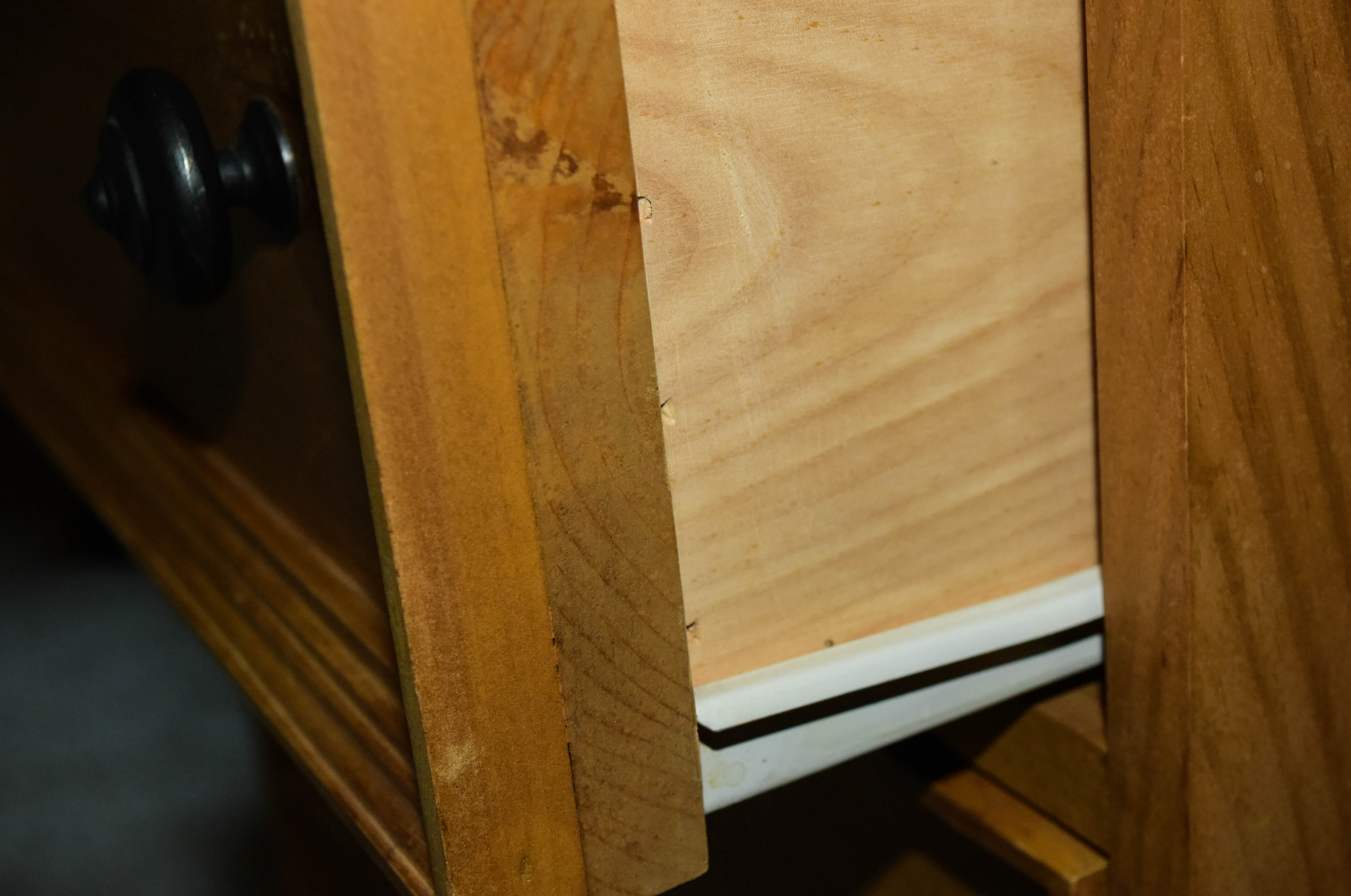 Pine Chest of Drawers