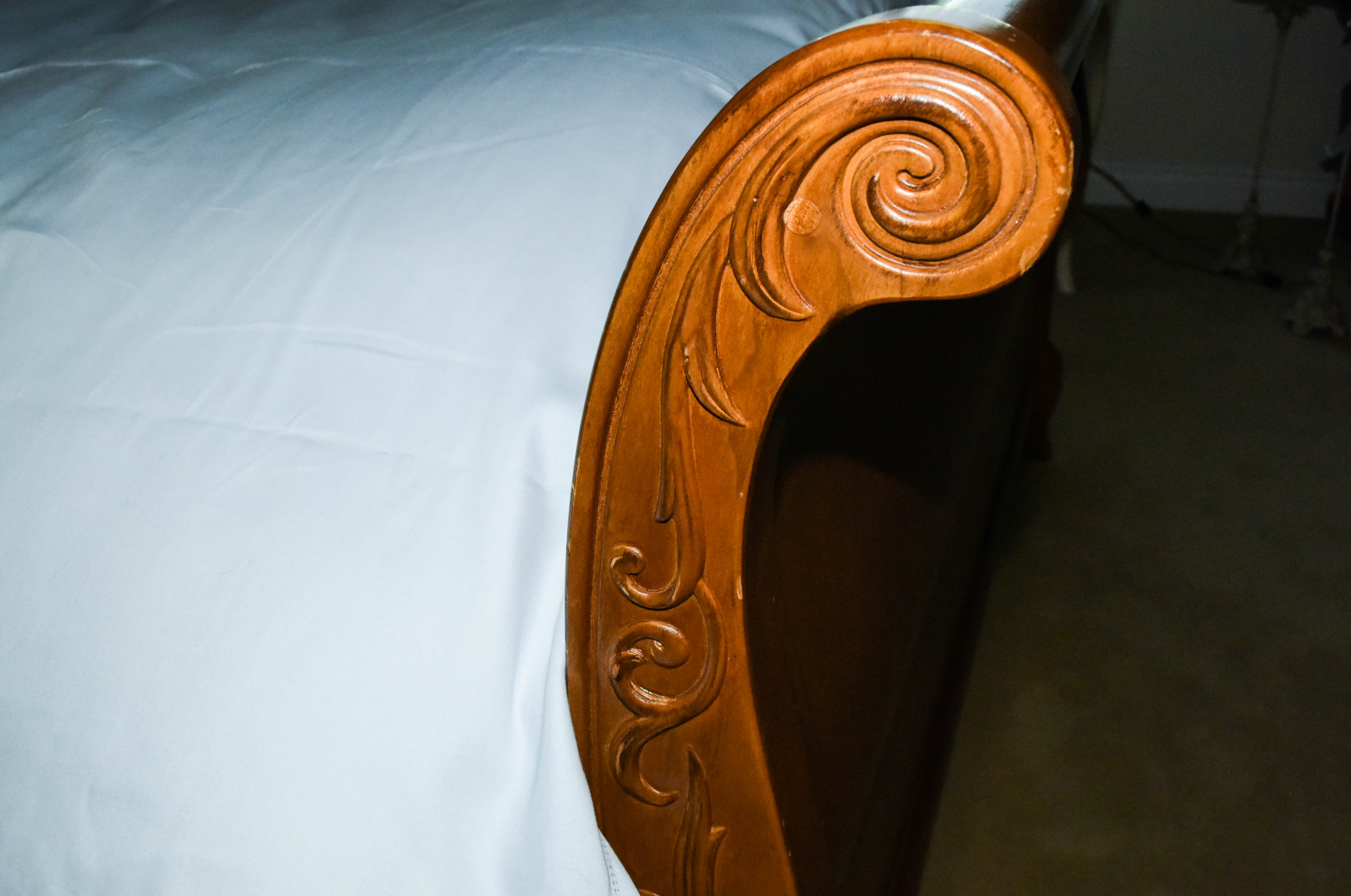 Oak Sleigh Full Sized Bed Frame