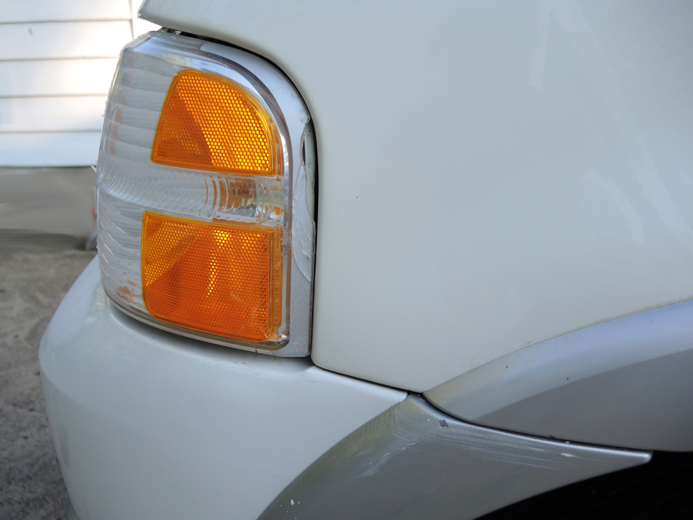 2002 4WD Ford Explorer Limited with 3rd Row Seating and V-8 Engine